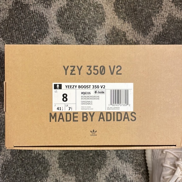 Authentic Adidas Yeezy 350 V2 Bone - Picture 7 of 9